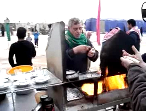 کلیپ مستند پخت نان و تهیه صبحانۀ زائران پیاده اربعین حسینی