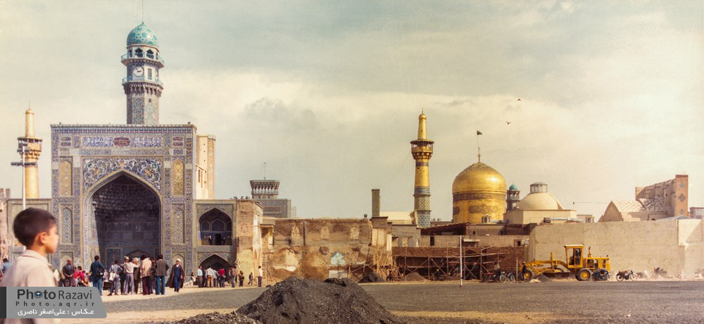 ساخت صحن جمهوری اسلامی ، حرم مطهر رضوی