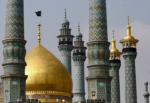 مرقد السيدة فاطمة المعصومة عليها السلام
