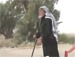 بهذه الكلمات البسيطة يستقبل الحاج "عدنان"  زائرين الإمام الحُسين "عليهِ السلام" في موكِبه