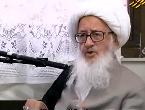 آية الله الوحيد الخراساني - إهداء ختم القرآن الكريم الكامل إلی الإمام الزمان (ع)