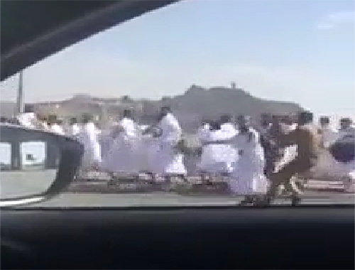 تصاویری از فرار حجاج از دست پلیس های عربستان سعودی